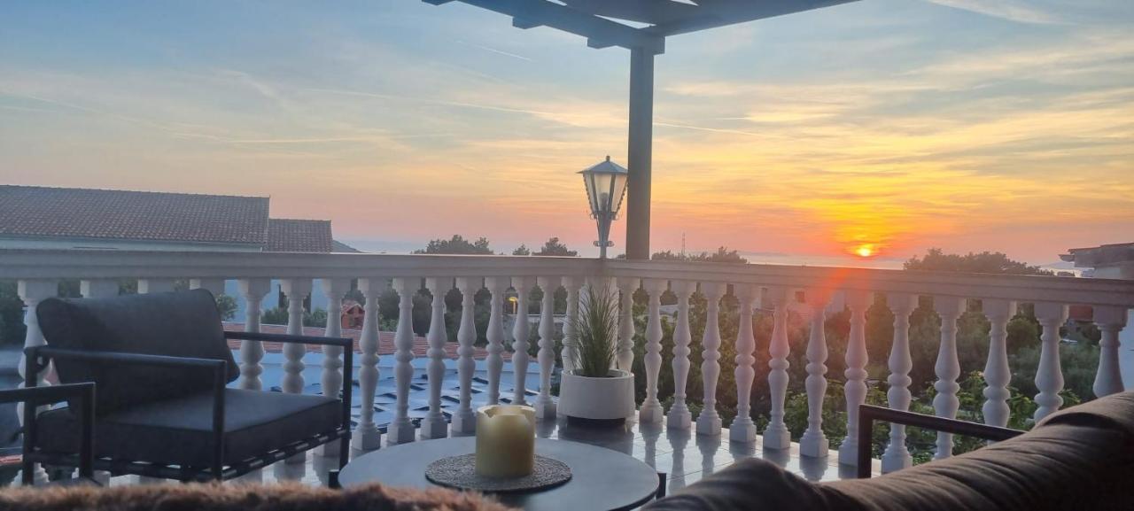 Kuca Za Odmor Angelina Villa Primosten Bagian luar foto